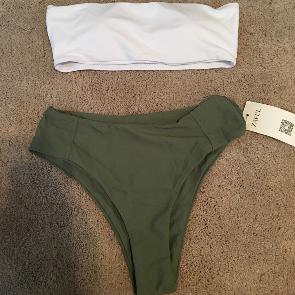 Swim suit